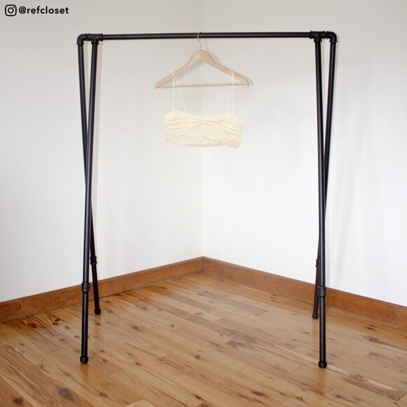 1HR SALE ⚡Reformation Carlow Two Piece (Buttercream) - Picture 2 of 4